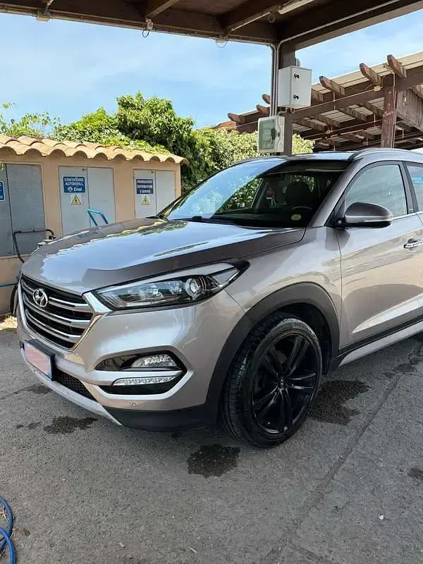 Usata Hyundai Tucson Xpossible 141 CV (103 kW) 2017 SUV