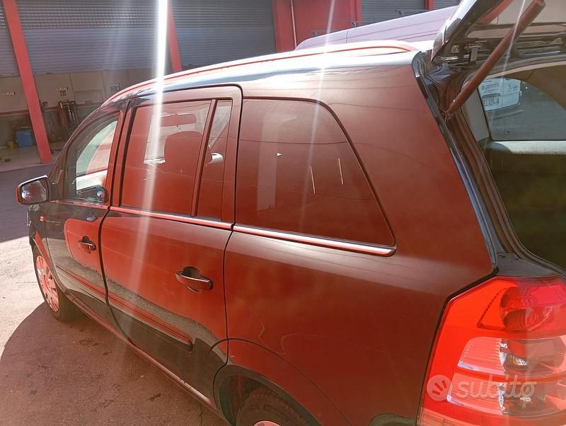 Usata Opel Meriva 2014 Monovolume