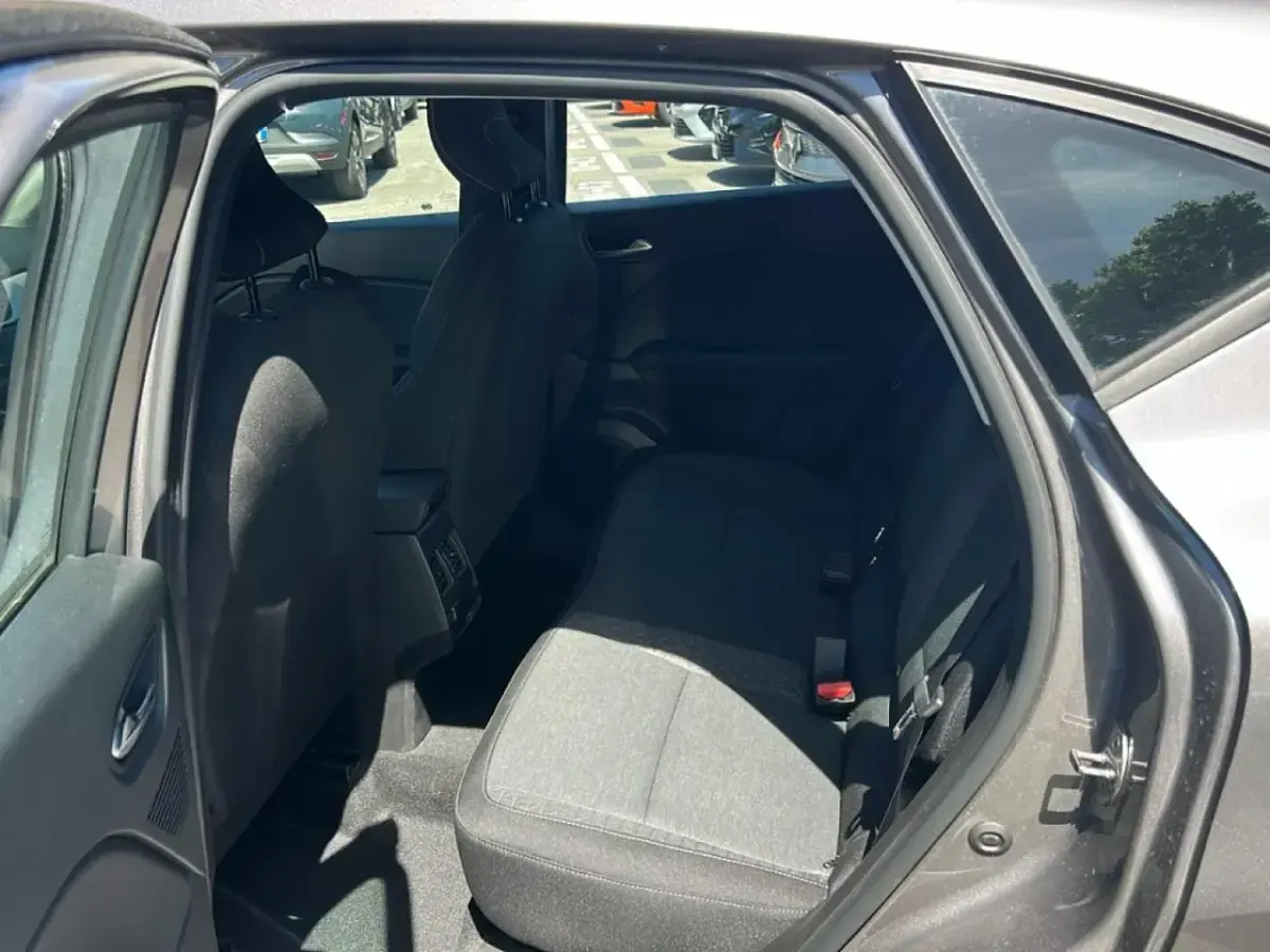 Usata Renault Captur Equilibre 145 CV (106 kW) 2023 Grigio SUV
