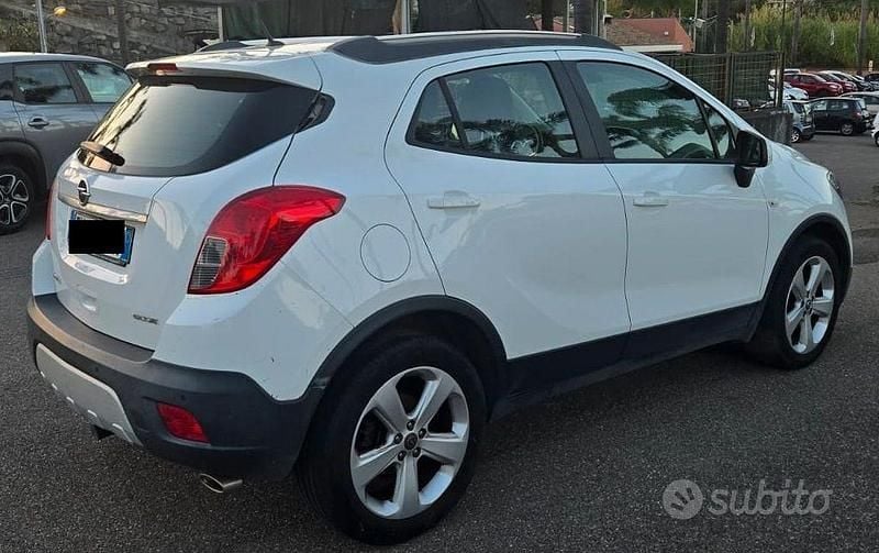 Usata Opel Mokka Cosmo 140 CV (102 kW) 2014 Bianco SUV
