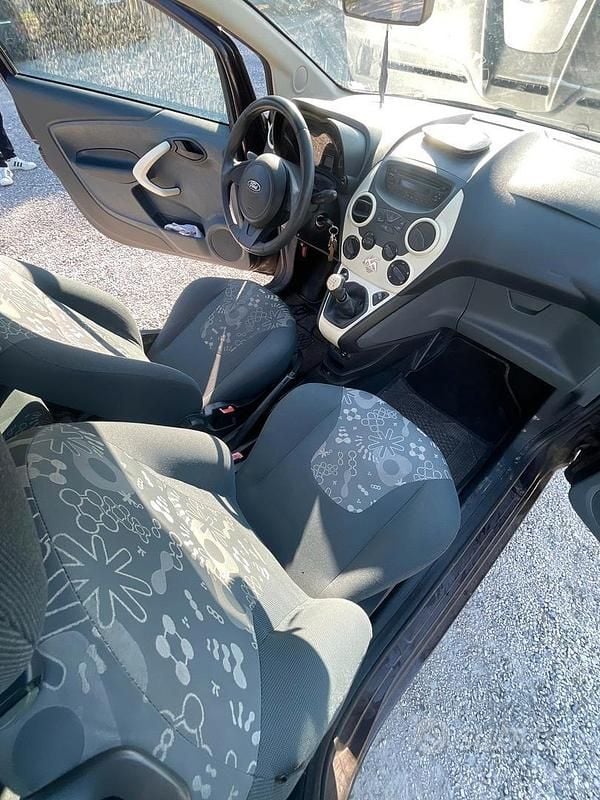 Usata Ford Ka 75 CV (55 kW) 2011 Utilitaria