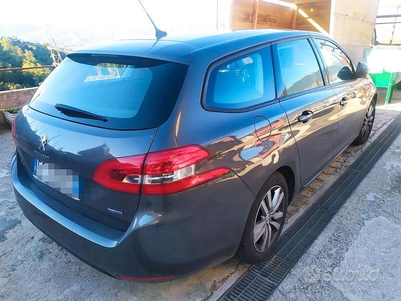 Usata Peugeot 308 SW 120 CV (88 kW) 2016 Grigio Station wagon
