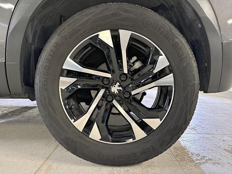 Usata Peugeot 2008 Allure 131 CV (96 kW) 2023 Grigio SUV