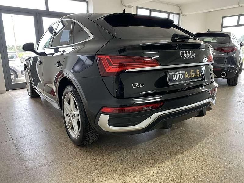 Usata Audi Q5 Sportback S-line plus 163 CV (119 kW) 2022 Nero SUV