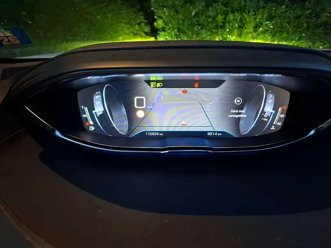 Usata Peugeot 3008 GT-line 131 CV (96 kW) 2020 Bianco SUV