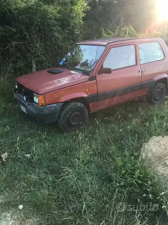 Usata Fiat Panda 39 CV (28 kW) 1997 Rosso Berlina