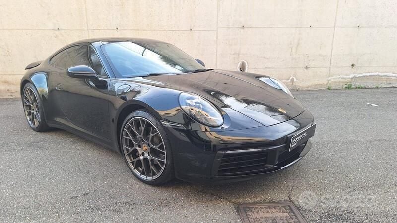 Usata Porsche 911 385 CV (283 kW) 2021 Nero Coupé
