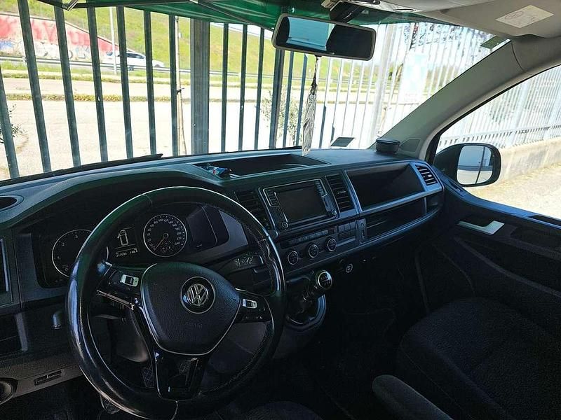 Occasion VW Caravelle 150 ch (110 kW) 2016 Gris Van