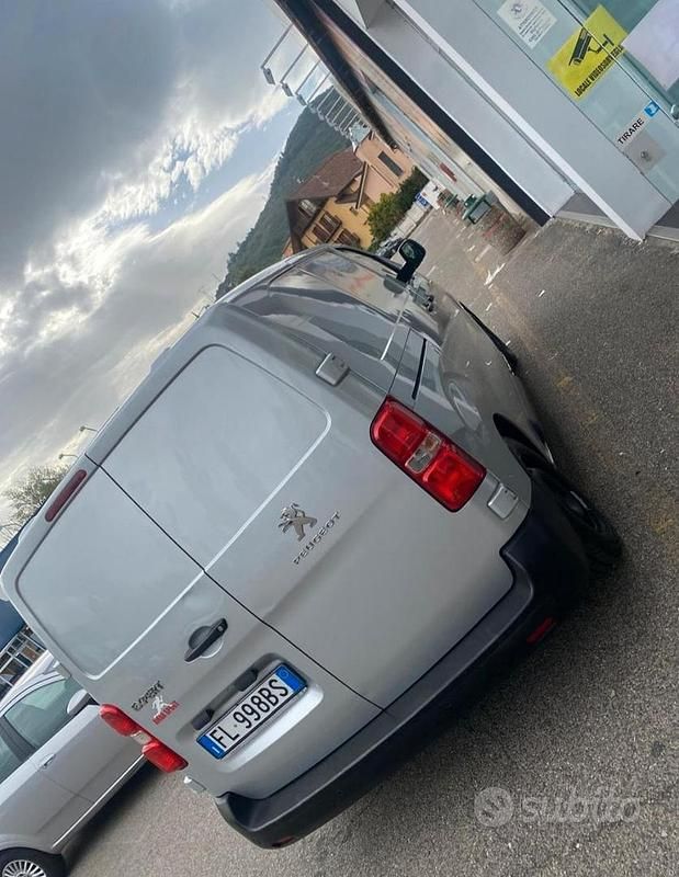 Usata Peugeot Expert 2017 Grigio Furgone
