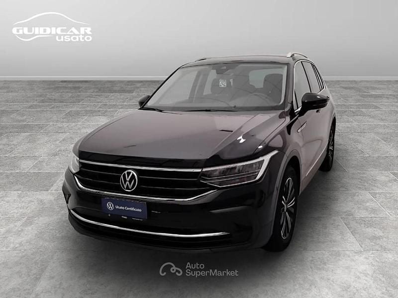 Usata VW Tiguan Life 150 CV (110 kW) 2023 Nero SUV