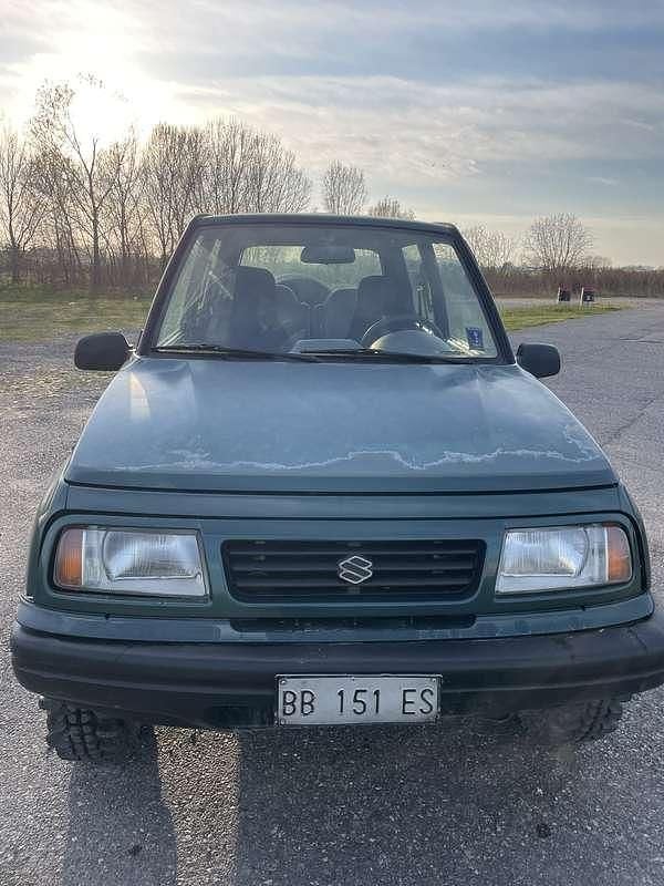 Usata Suzuki Vitara 80 CV (58 kW) 1998 SUV