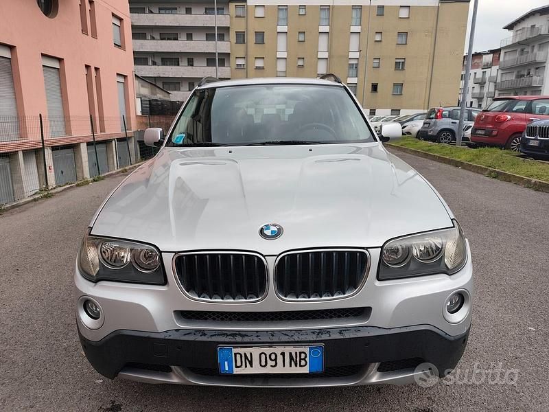 Usata BMW X3 177 CV (130 kW) 2008 Blu SUV