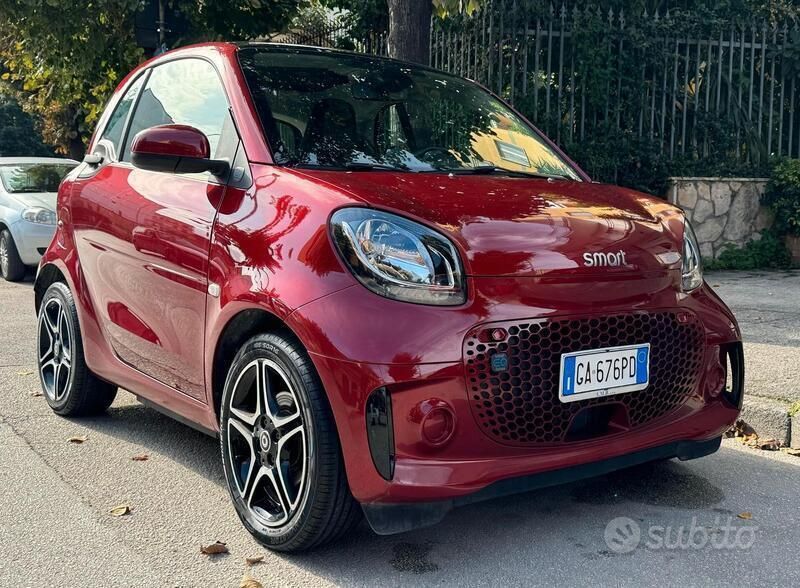 Usata Smart ForTwo Electric Drive Passion 41 kW (56 CV) 2020 Nero Coupé