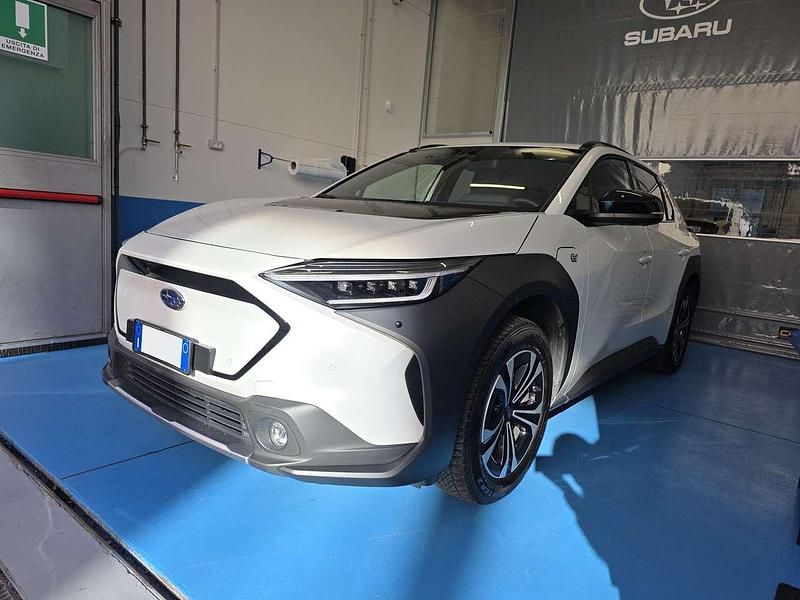 Usata Subaru Solterra 160 kW (218 CV) 2022 Bianco SUV