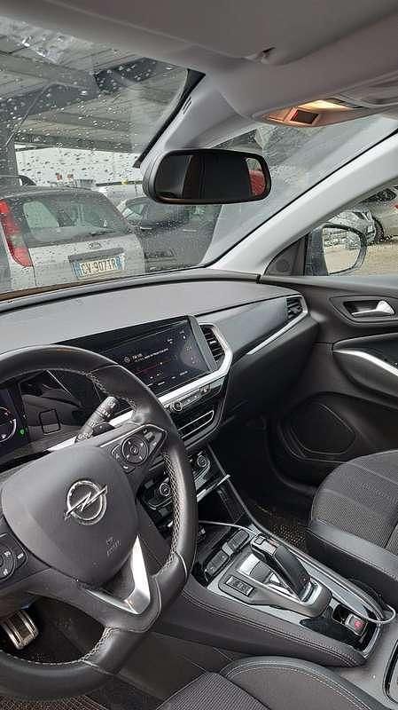 Usata Opel Grandland X Business Elegance 131 CV (96 kW) 2023 Argento SUV