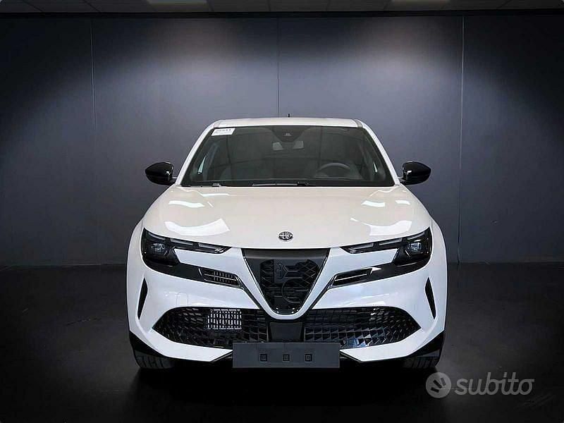 Nuova Alfa Romeo GT Junior 136 CV (100 kW) 2025 Bianco SUV