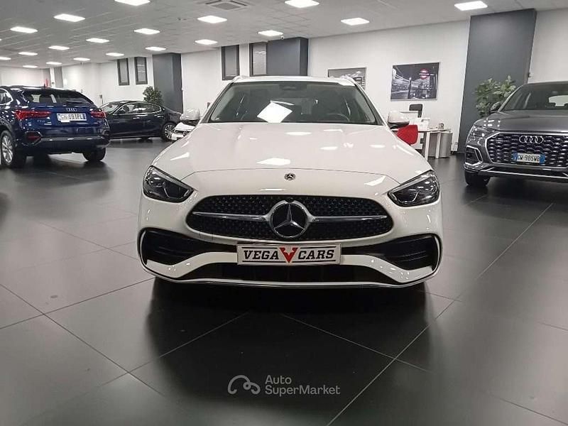 Usata Mercedes C200 AMG Line Premium Plus 163 CV (119 kW) 2023 Bianco Station wagon