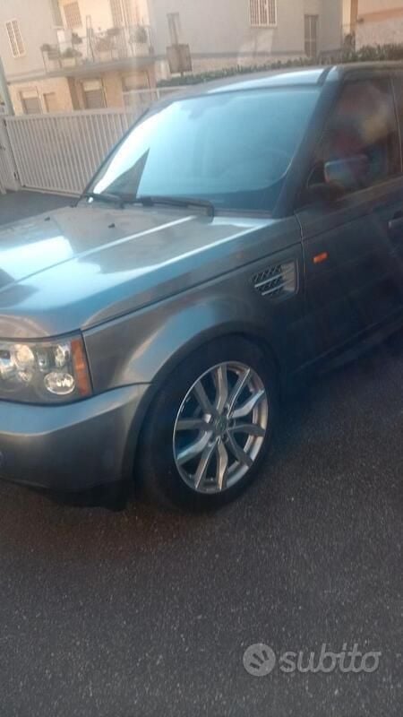 Usata Land Rover Range Rover 272 CV (200 kW) 2009 Grigio SUV