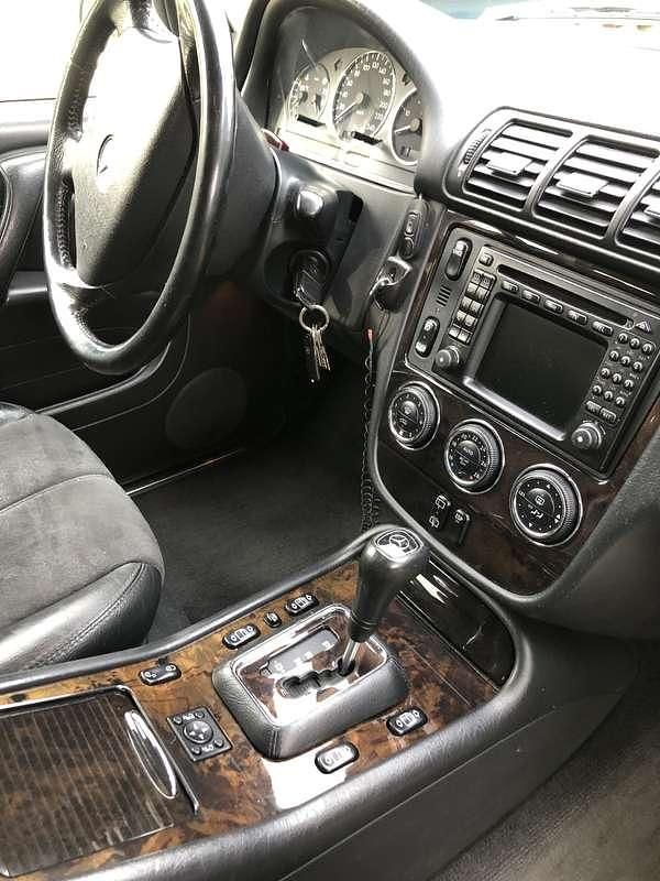 Usata Mercedes ML270 SE 163 CV (119 kW) 2005 SUV