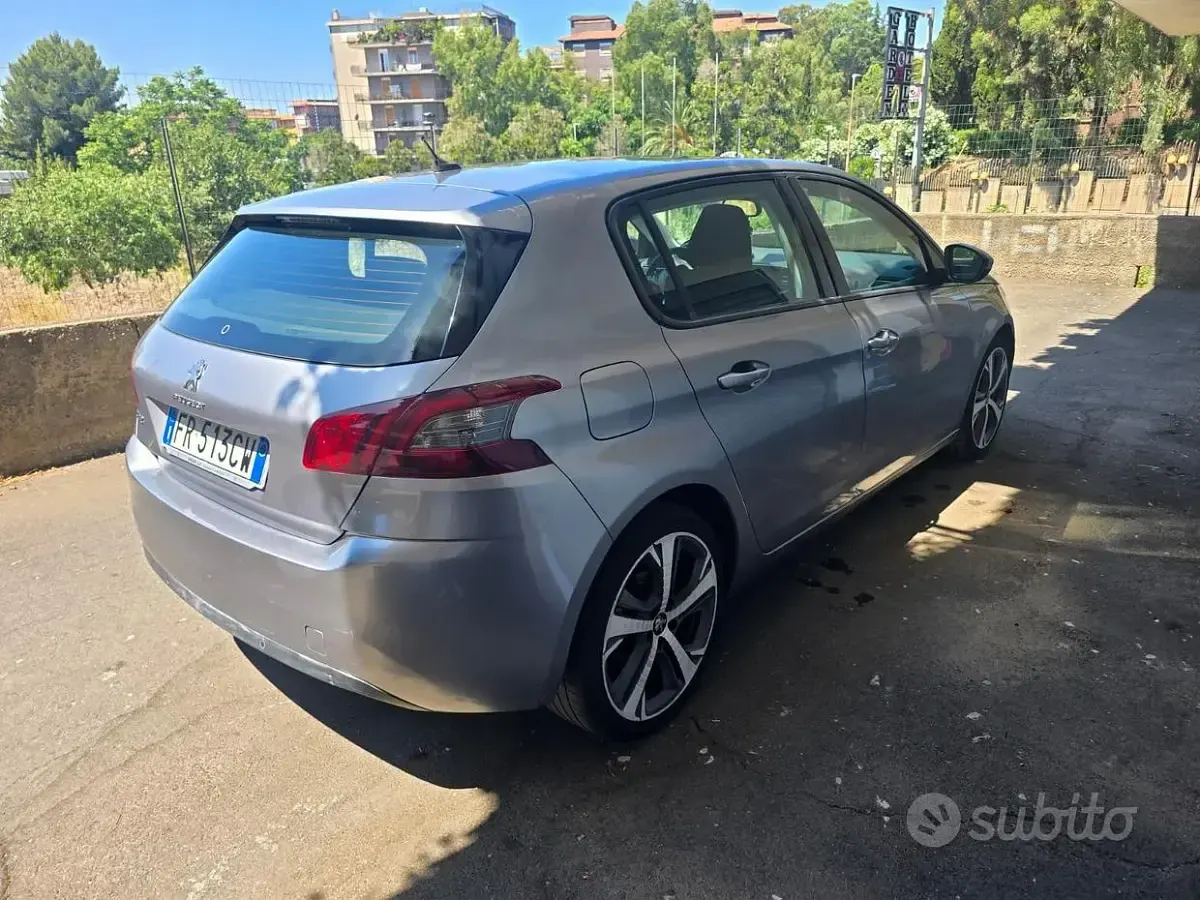 Usata Peugeot 308 131 CV (96 kW) 2018 Grigio Berlina