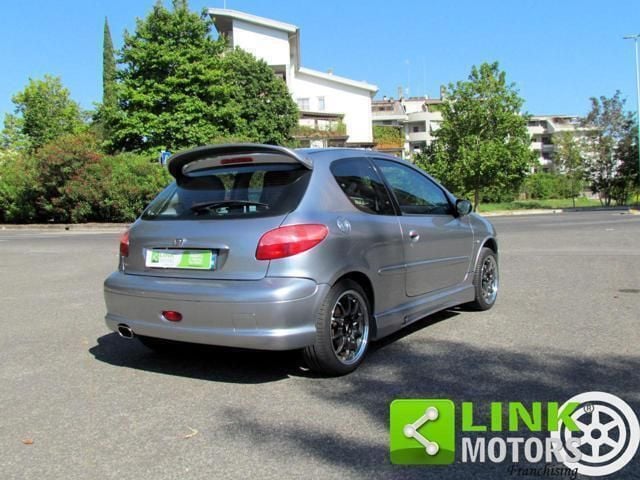 Usata Peugeot 206 GT 135 CV (99 kW) 2000 Grigio pastello Utilitaria