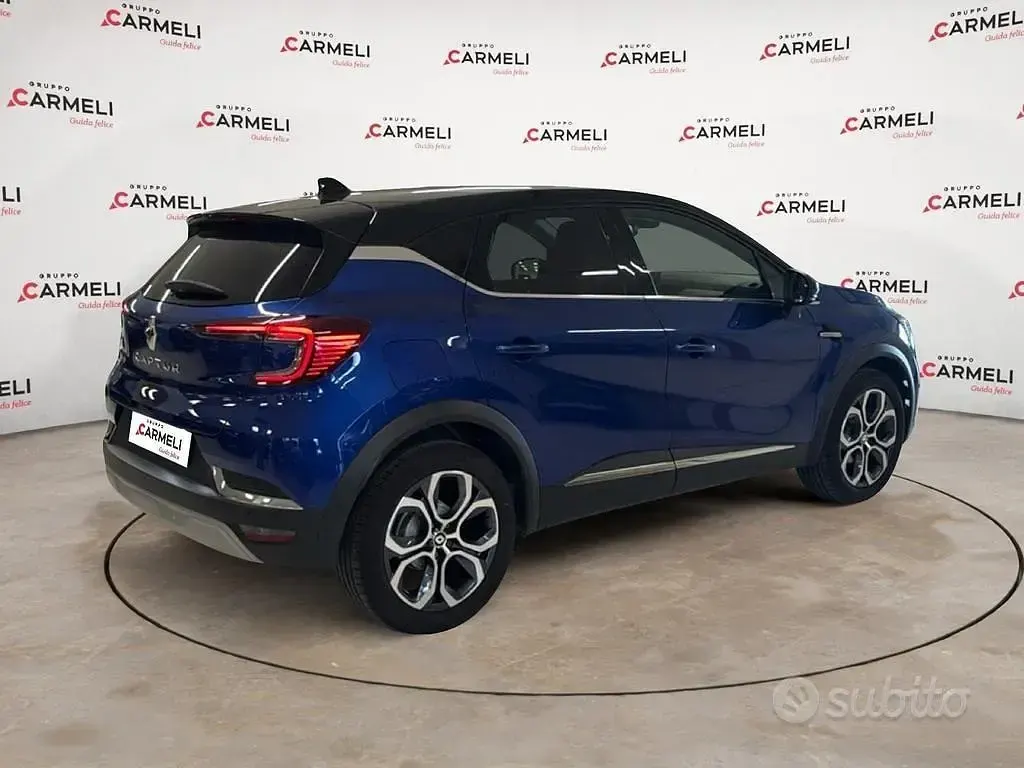 Usata Renault Captur Techno 101 CV (74 kW) 2023 Bluazzurro SUV