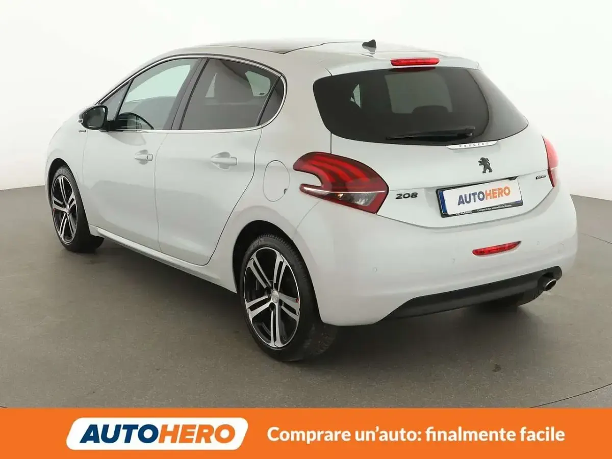 Usata Peugeot 208 Allure 110 CV (80 kW) 2018 Bianco Utilitaria