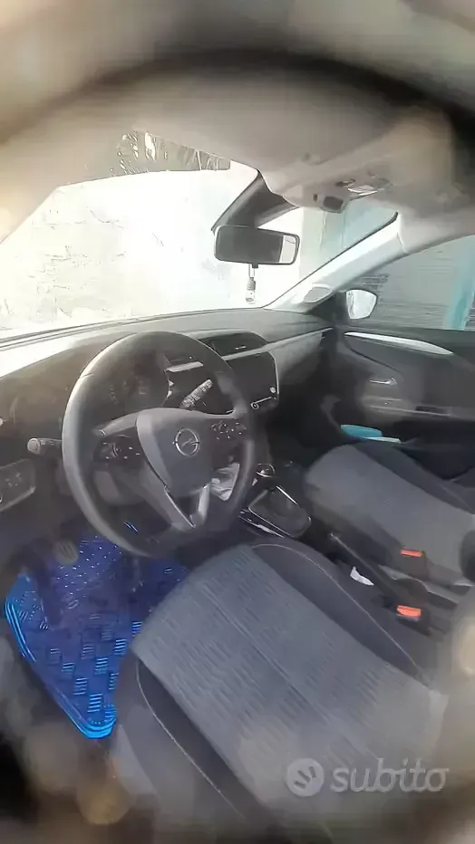 Usata Opel Corsa 102 CV (75 kW) 2023 Bianco Utilitaria