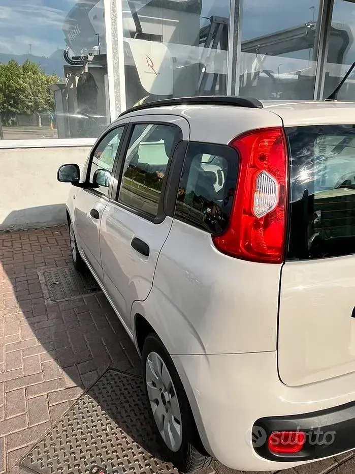 Usata Fiat Panda 69 CV (50 kW) 2012 Utilitaria