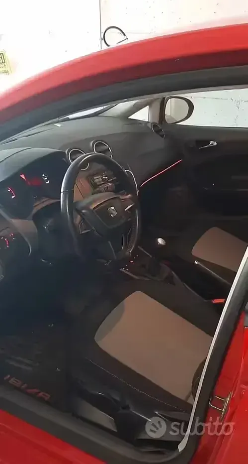 Usata Seat Ibiza Reference 69 CV (50 kW) 2010 Rosso Berlina