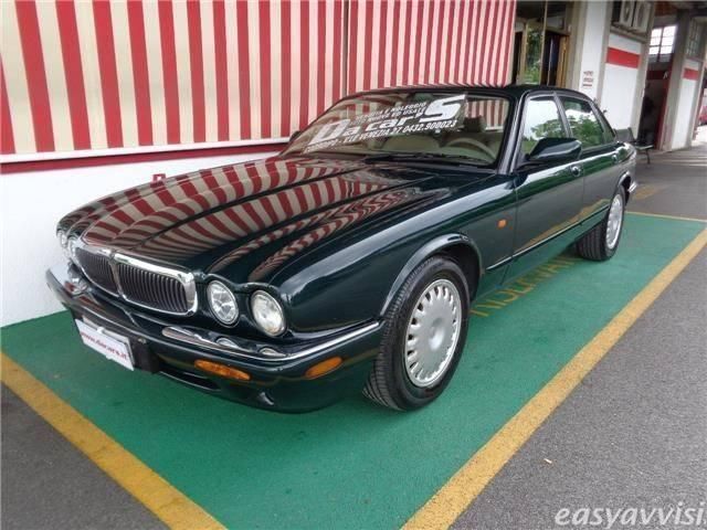Sold Jaguar XJ8 3.2 cat british be. - used cars for sale