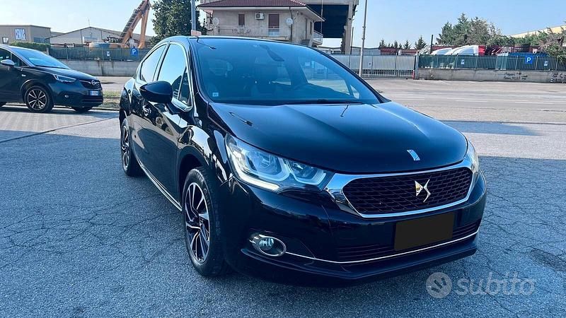 Usata DS Automobiles DS4 Business 120 CV (88 kW) 2017 Nero Berlina