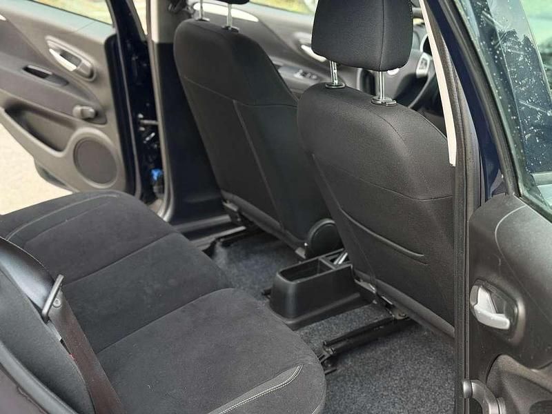 Usata Fiat Punto Easy 95 CV (69 kW) 2013 Utilitaria