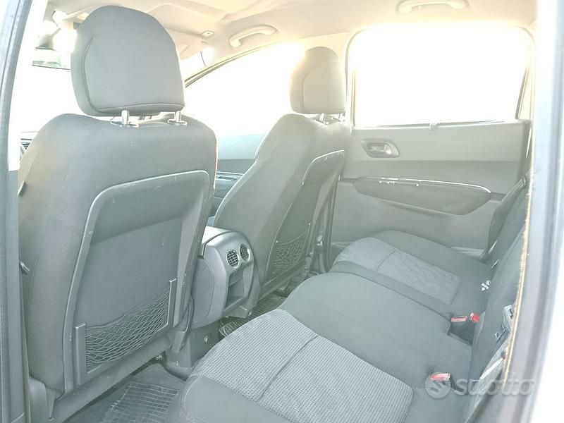 Usata Peugeot 3008 116 CV (85 kW) 2010 Grigio Station wagon