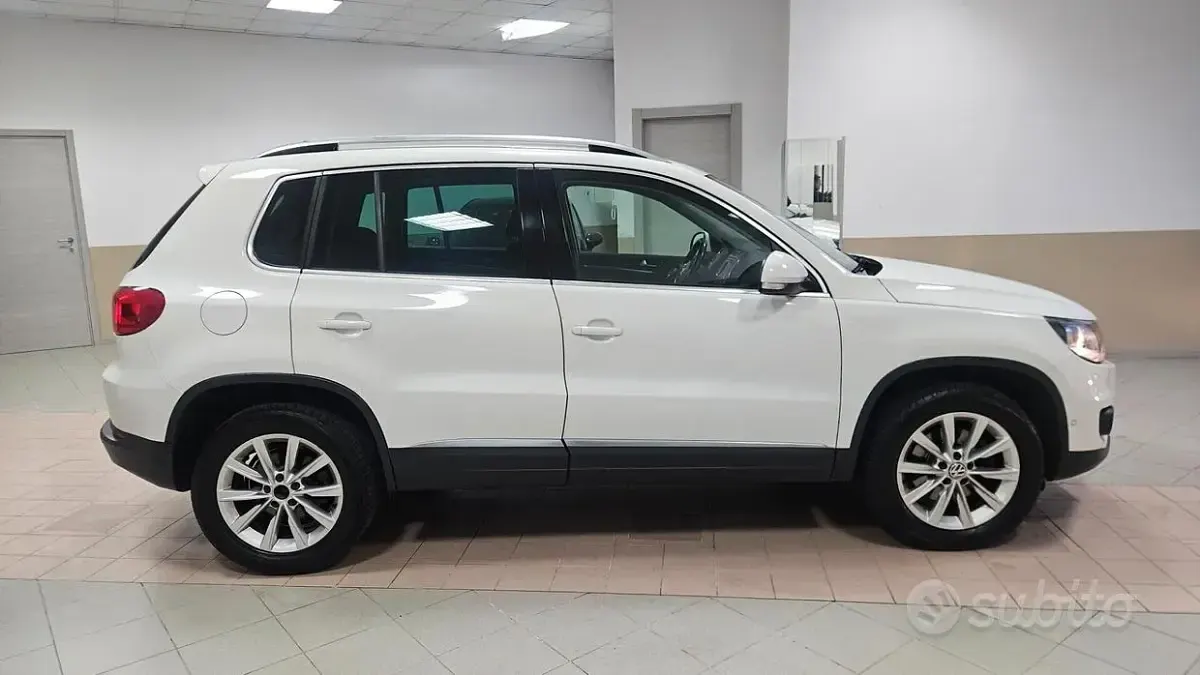 Usata VW Tiguan S 140 CV (102 kW) 2012 Bianco SUV