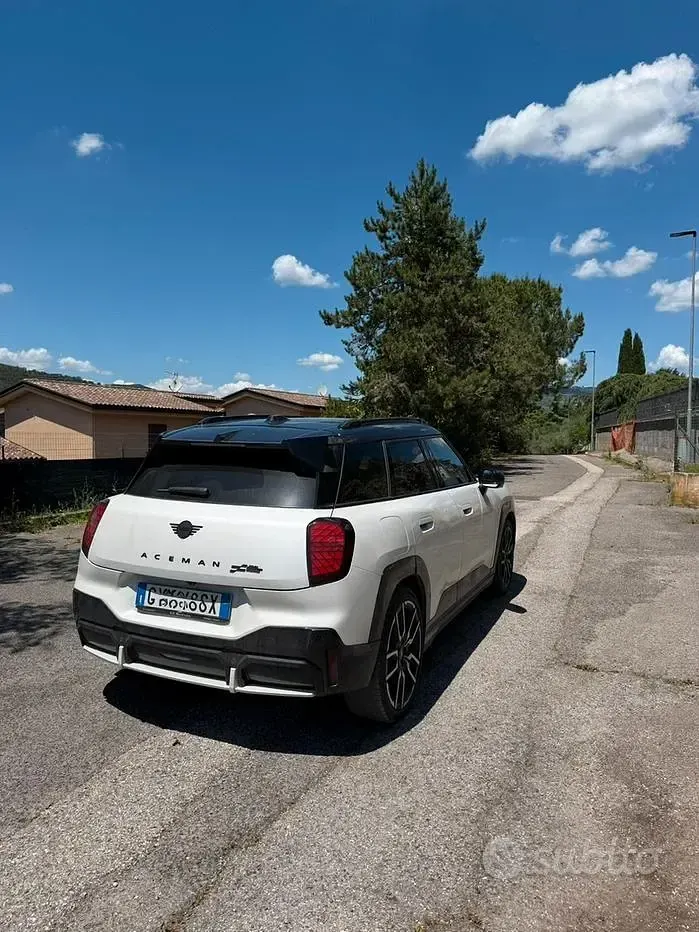 Usata Mini Aceman 75 kW (102 CV) 2025 Bianco SUV