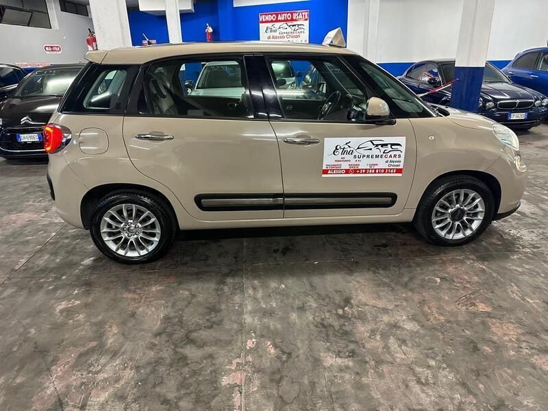 Usata Fiat 500L Lounge 120 CV (88 kW) 2014 Beige Monovolume