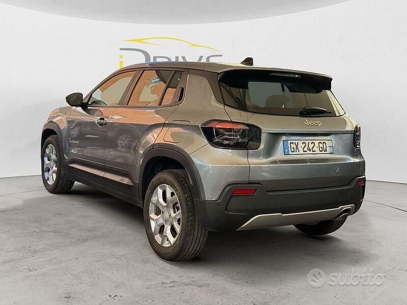 Usata Jeep Avenger Altitude 101 CV (74 kW) 2024 Grigio SUV