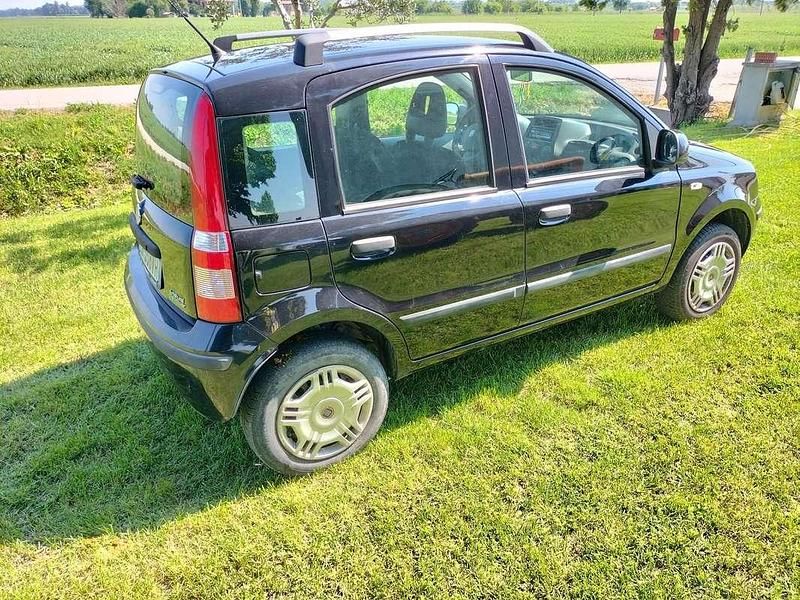 Usata Fiat Panda Active 77 CV (56 kW) 2011 Utilitaria