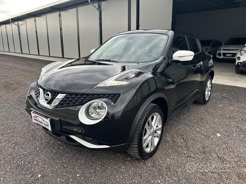 Usata Nissan Juke N-Connecta 110 CV (80 kW) 2016 Nero SUV