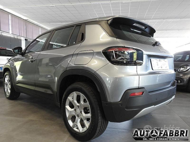 Usata Jeep Avenger Altitude 2024 Grigio SUV