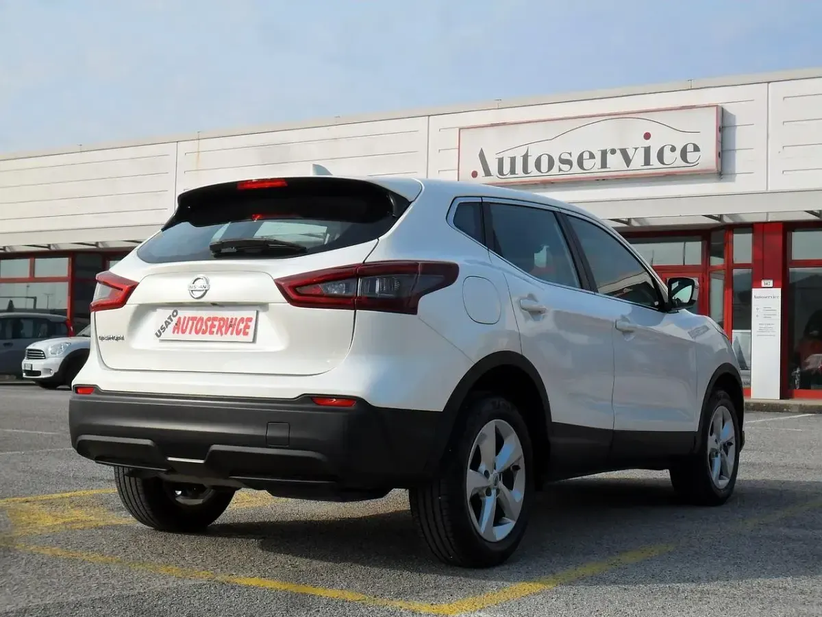 Usata Nissan Qashqai 116 CV (85 kW) 2020 Bianco SUV