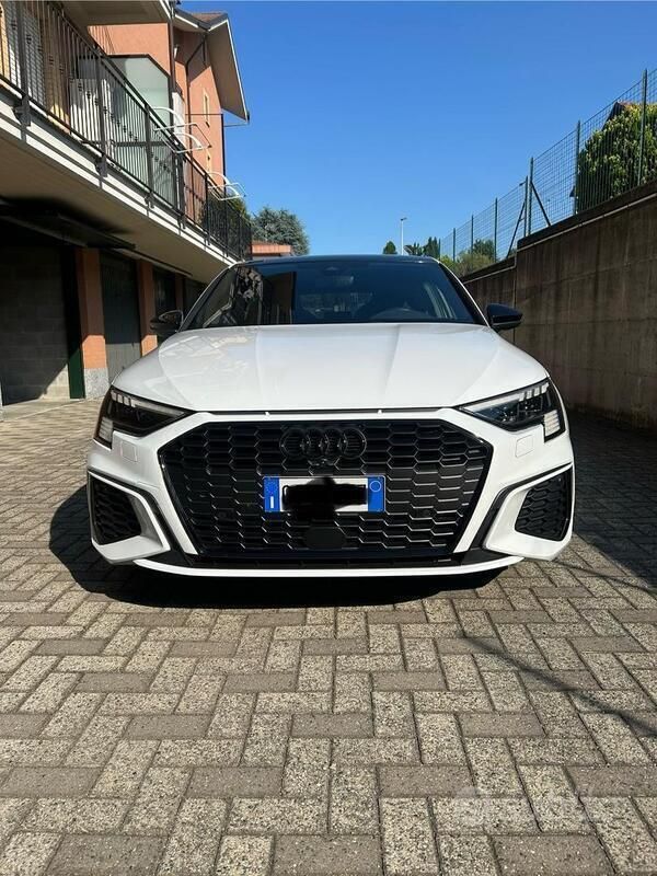 Usata 2024 Audi A3 S-Line Due volumi | 37.500 € (Molto cara) - Immagine 1/4