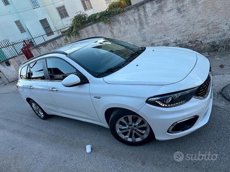Usata Fiat Tipo 2018 Bianco Station wagon