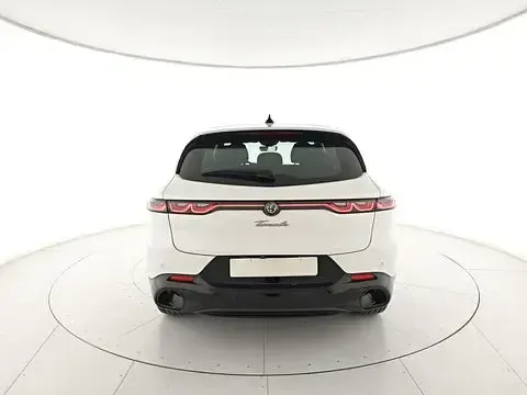 Usado Alfa Romeo Tonale Sprint 131 HP (96 kW) 2024 Branco SUV