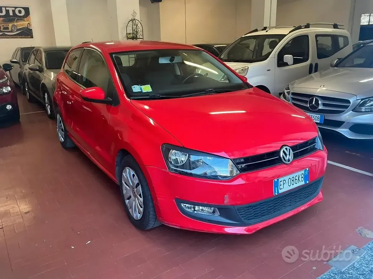 Usata VW Polo Highline 85 CV (62 kW) 2012 Rosso Utilitaria
