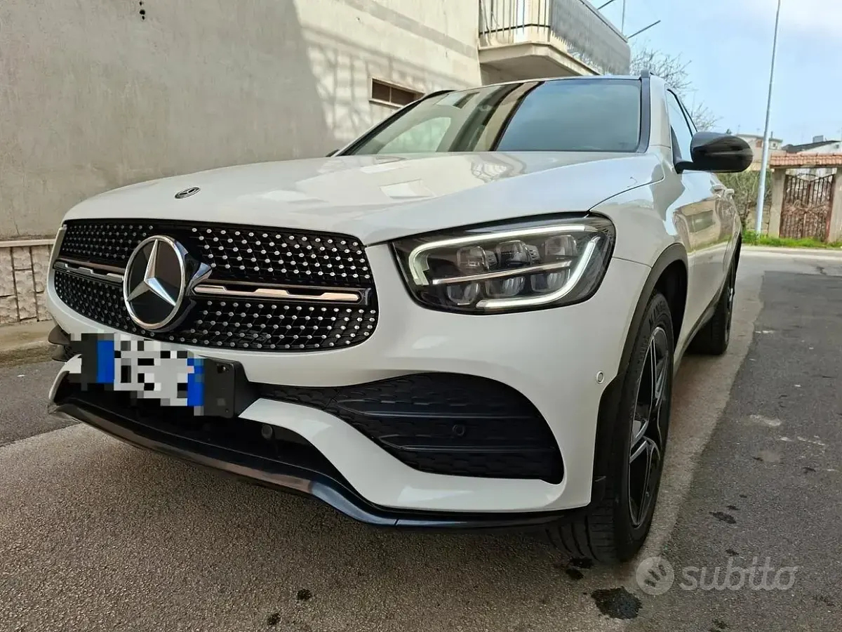 Usata Mercedes GLC220 Premium 194 CV (142 kW) 2019 Bianco SUV