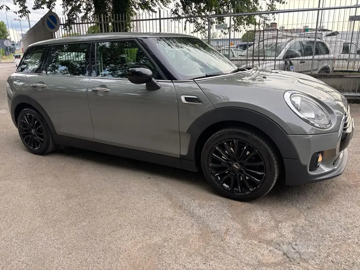 Usata Mini Cooper D Clubman Hype 150 CV (110 kW) 2017 Grigio Station wagon