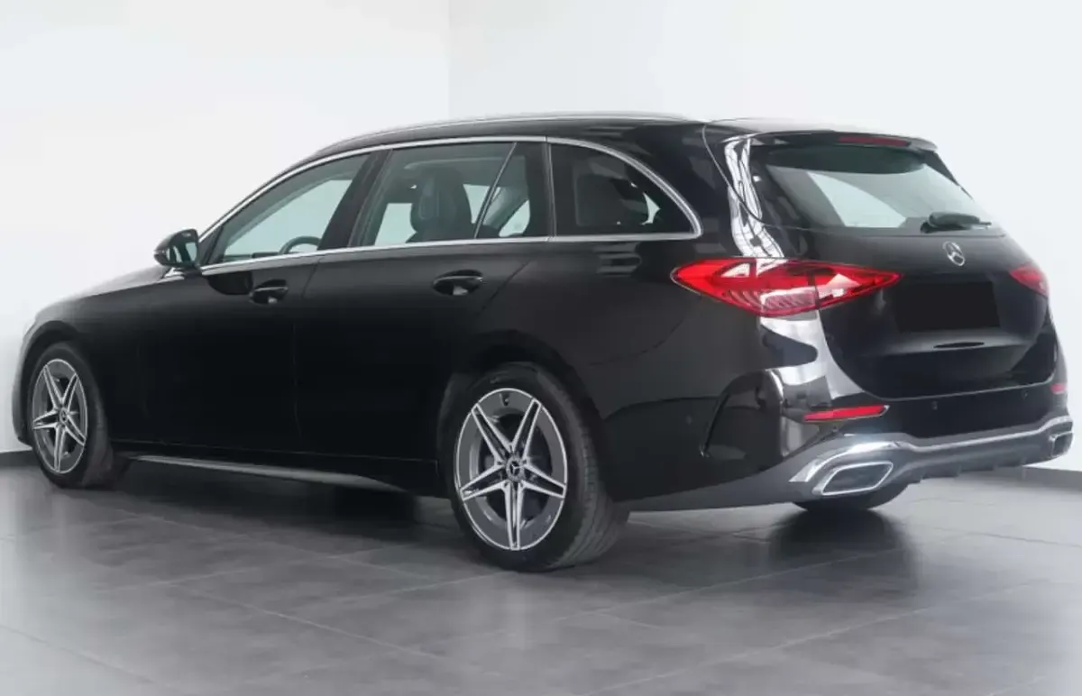 Usata Mercedes C220 Advanced Plus 200 CV (147 kW) 2023 Nero SUV