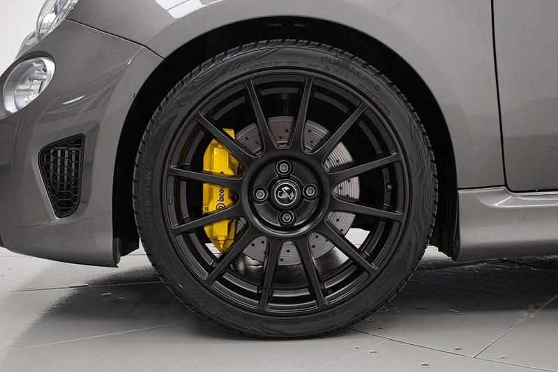 Usata Abarth 695 Competizione 179 CV (131 kW) 2023 Grigio Utilitaria